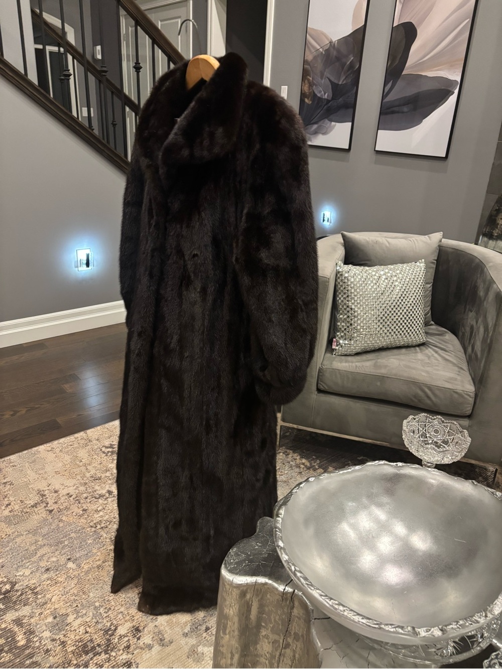 Vintage 1990s full pelt long mink coat  genuine fur size small / medium